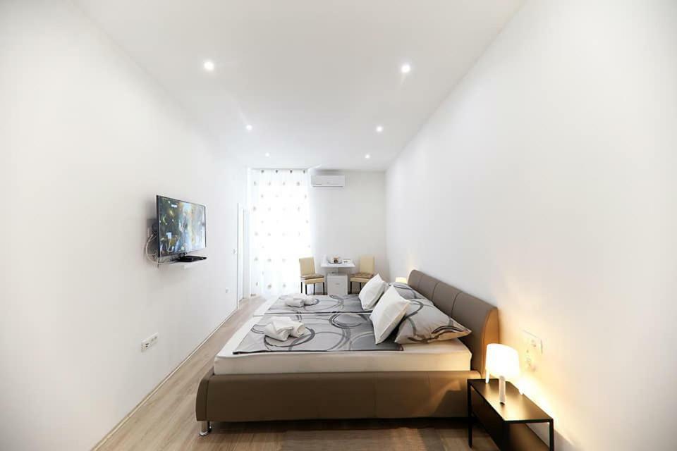 Studio Apartment Vito Ζαντάρ Εξωτερικό φωτογραφία